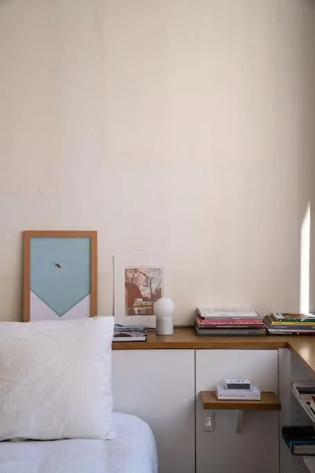 Apartment Sublime Loft Avec Verrieres Sur Le Canal St Martin